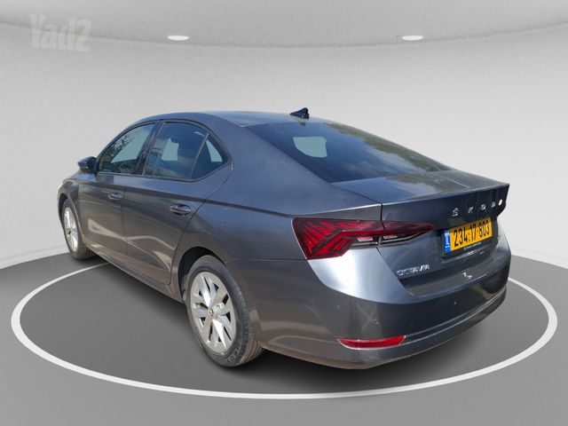 סקודה אוקטביה