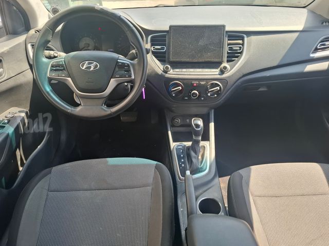 יונדאי אקסנט i25