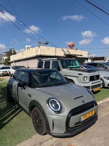 מיני קופר SE (חשמלית)