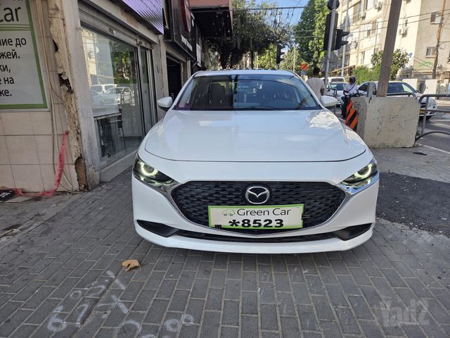 מודעת רכב מאזדה 3