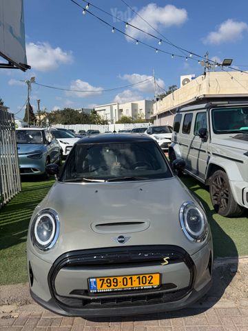 מיני קופר SE (חשמלית)