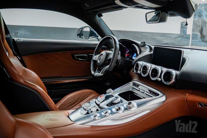 מרצדס-בנץ AMG GT