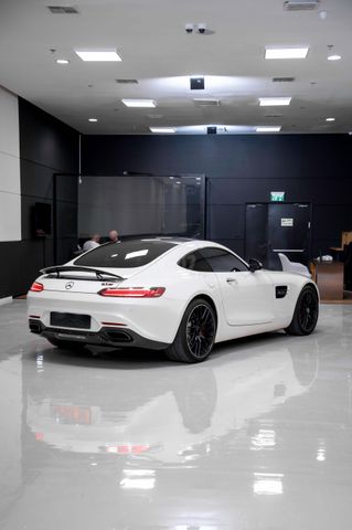 מרצדס-בנץ AMG GT