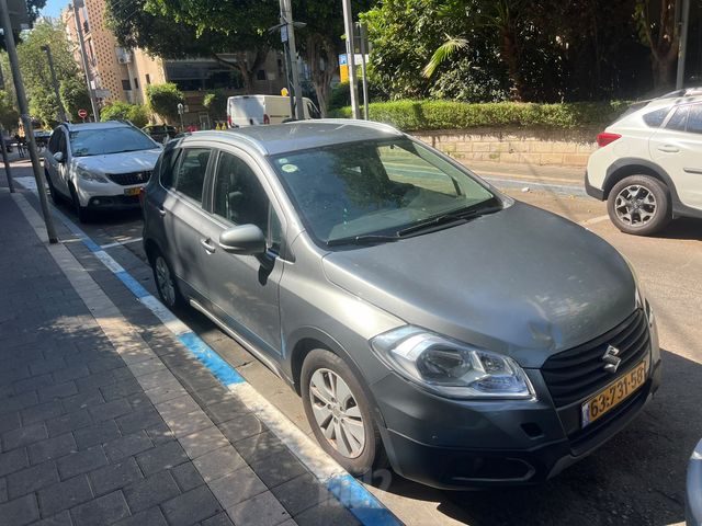 סוזוקי קרוסאובר