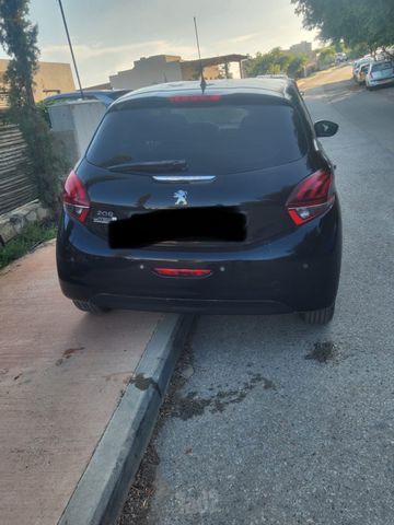 פיג'ו 208