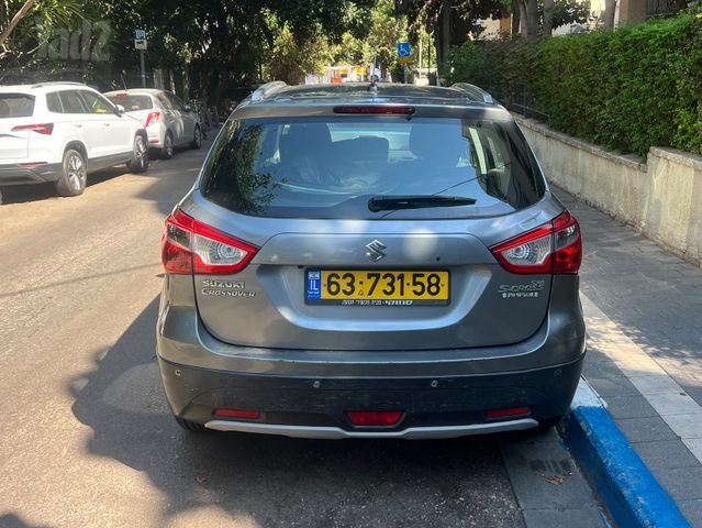סוזוקי קרוסאובר