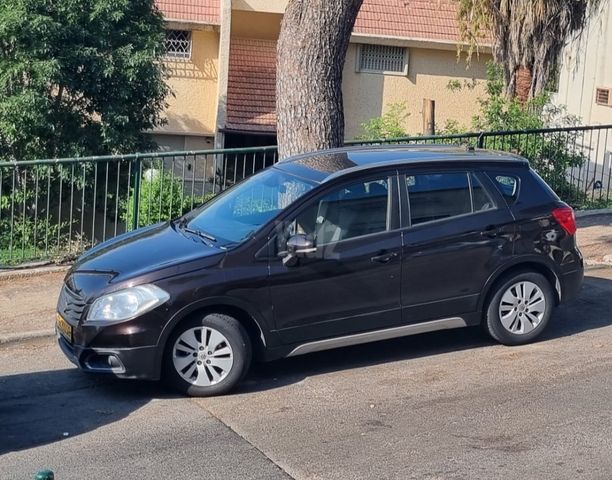 מודעת רכב סוזוקי קרוסאובר