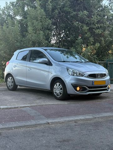 מיצובישי ספייס סטאר