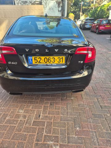 וולוו S60