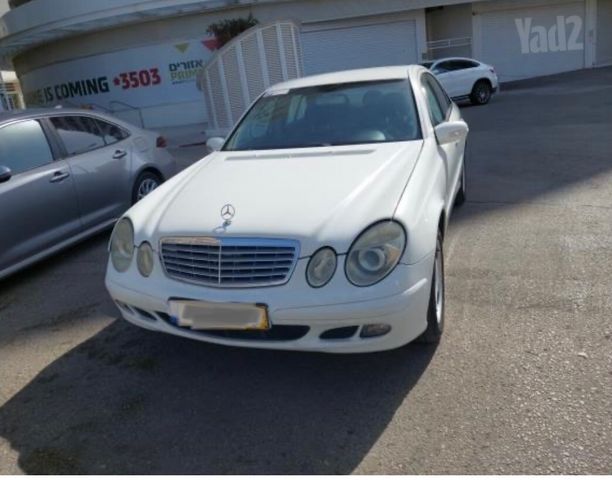 מודעת רכב מרצדס-בנץ E-class