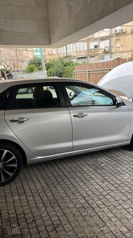 יונדאי i30