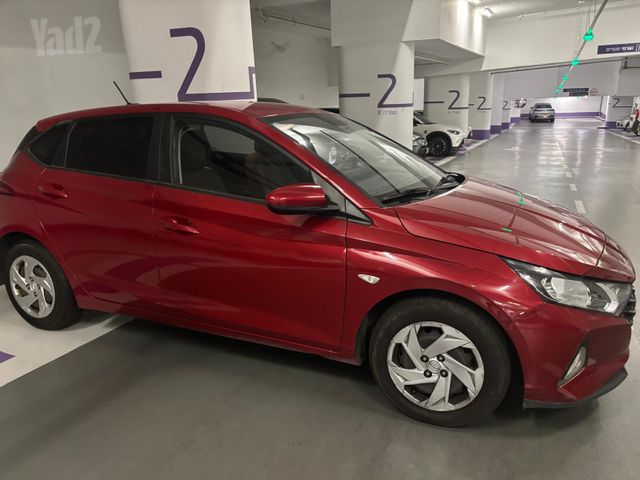 יונדאי i20