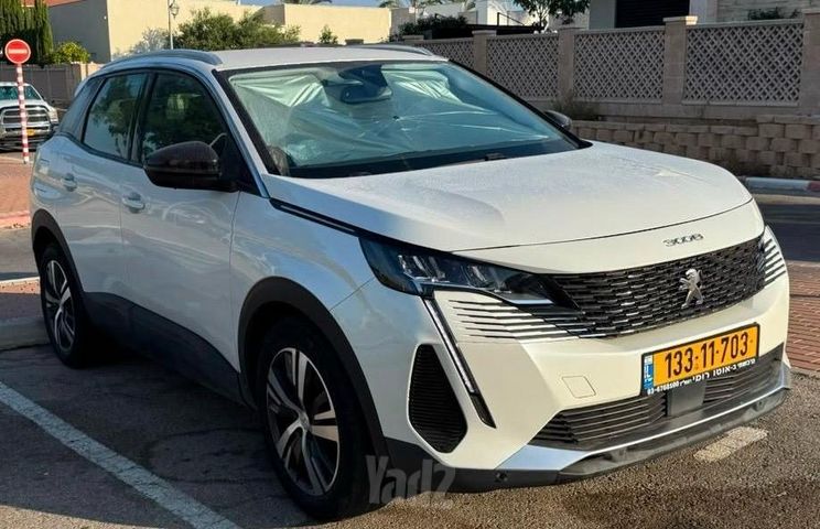 פיג'ו 3008