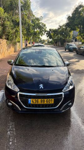 פיג'ו 208
