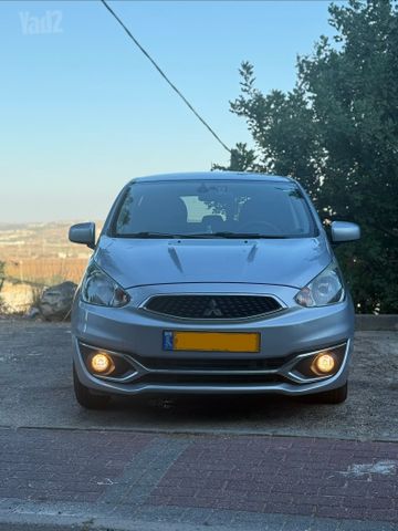 מיצובישי ספייס סטאר