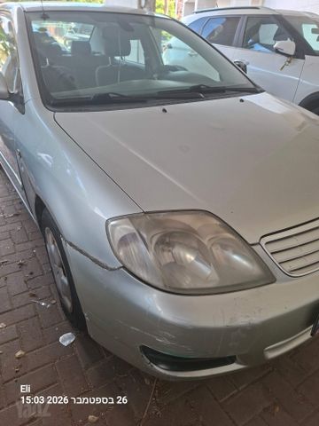 טויוטה קורולה