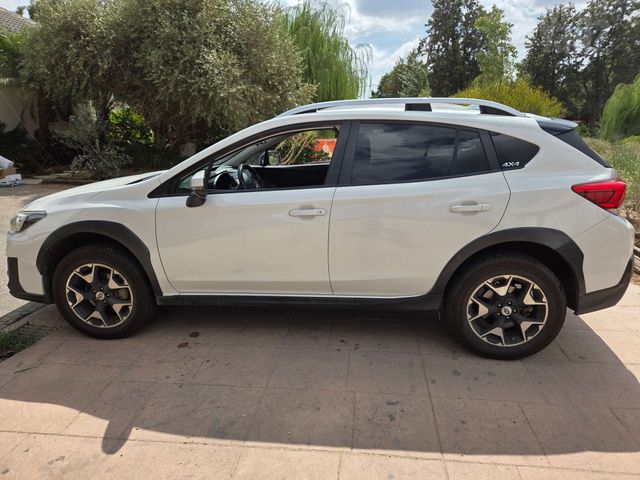 סובארו XV