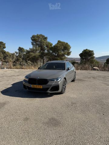 מודעת רכב ב מ וו סדרה 5