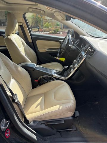 וולוו S60