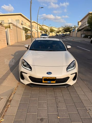 סובארו BRZ