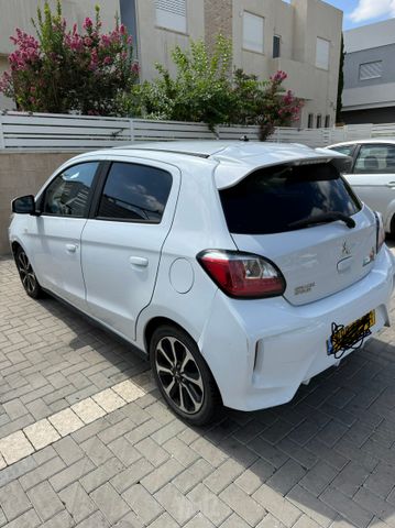 מיצובישי ספייס סטאר