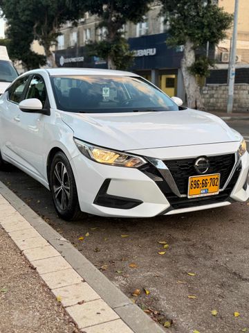 ניסאן סנטרה
