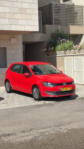 פולו  Comfortline אוט׳ 5 דל 1.2 (105 כ״ס)