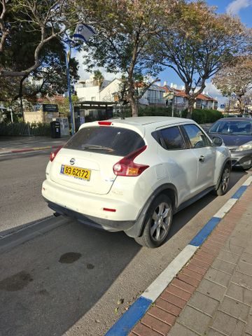 ניסאן ג'וק