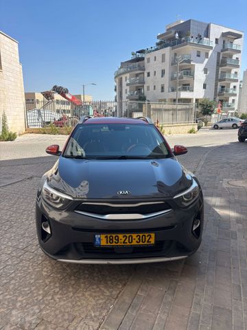 קיה סטוניק