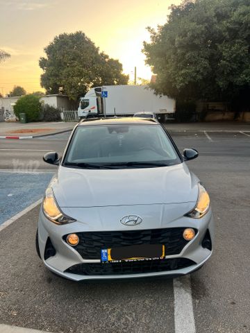 יונדאי i10
