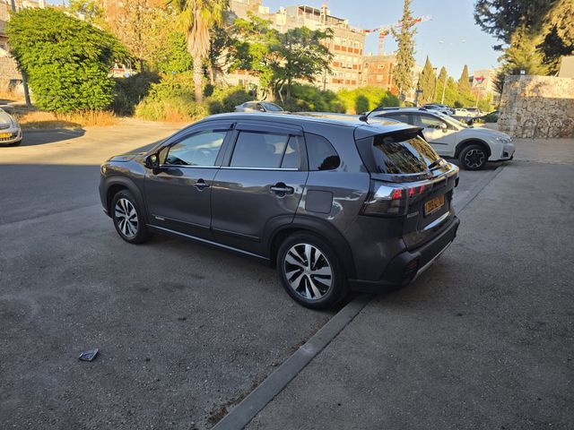 סוזוקי S-Cross