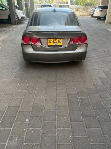 הונדה סיוויק