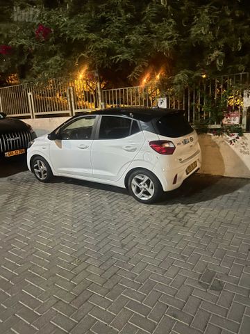 יונדאי i10