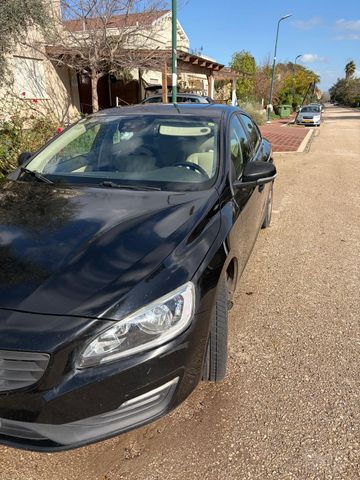 וולוו S60