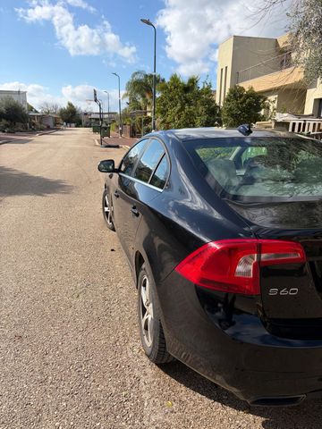 וולוו S60