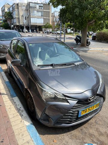 מודעת רכב טויוטה יאריס