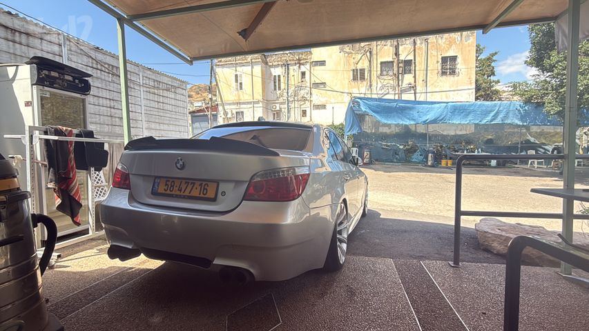 מודעת רכב ב מ וו סדרה 5