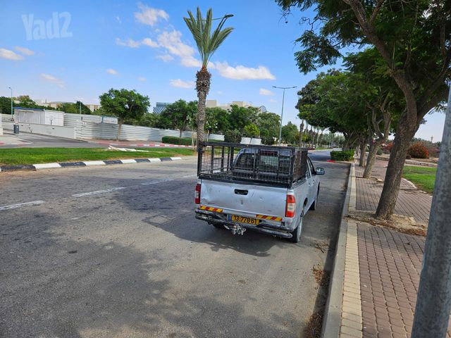 איסוזו די-מקס