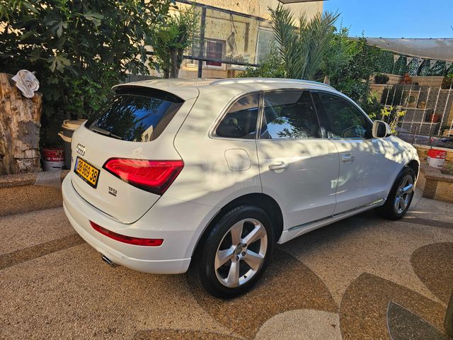 אאודי Q5