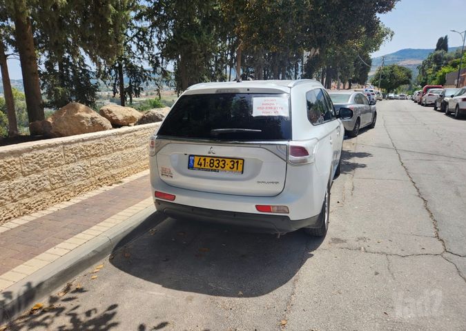 מיצובישי אאוטלנדר