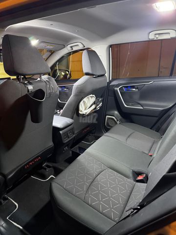 טויוטה RAV4