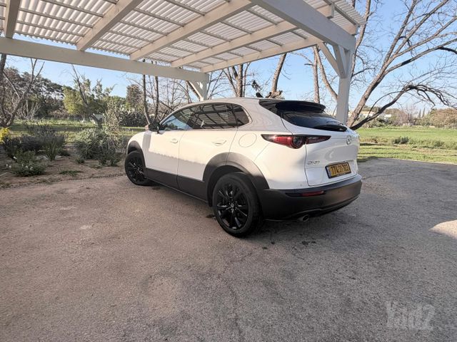 מאזדה CX-30