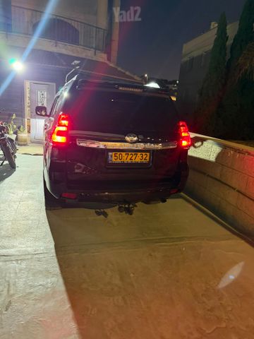 טויוטה לנד קרוזר