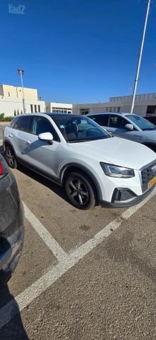 אאודי Q2