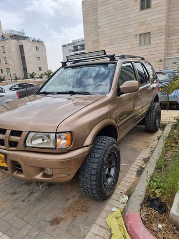 מודעת רכב איסוזו רודאו