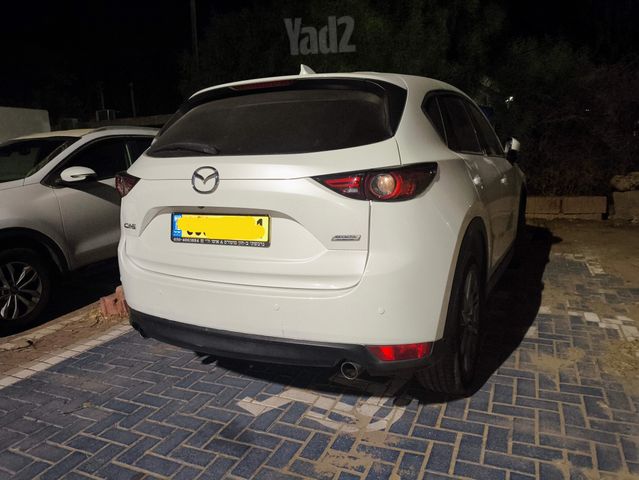 מודעת רכב מאזדה CX-5