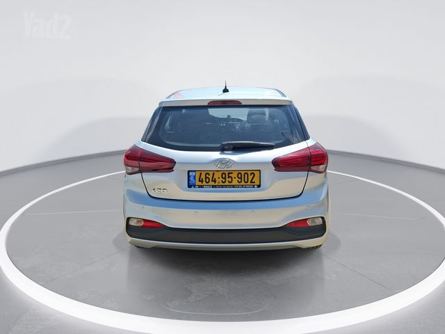 יונדאי i20