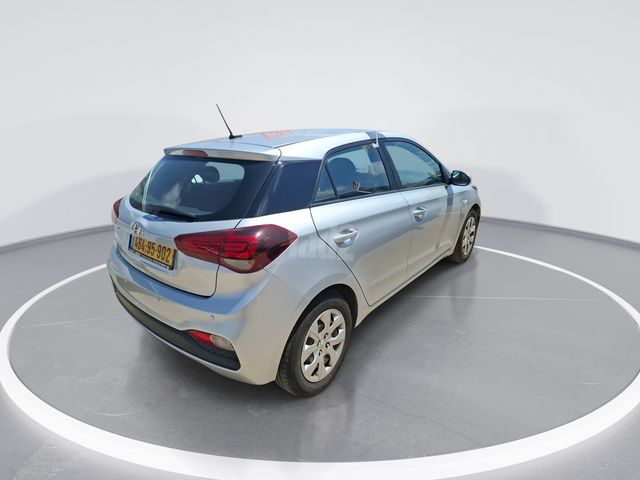 יונדאי i20