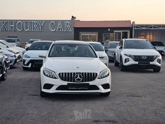 מרצדס-בנץ C-class