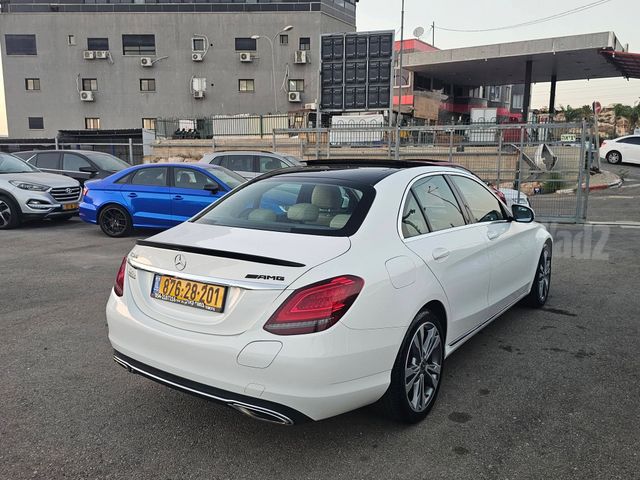 מרצדס-בנץ C-class